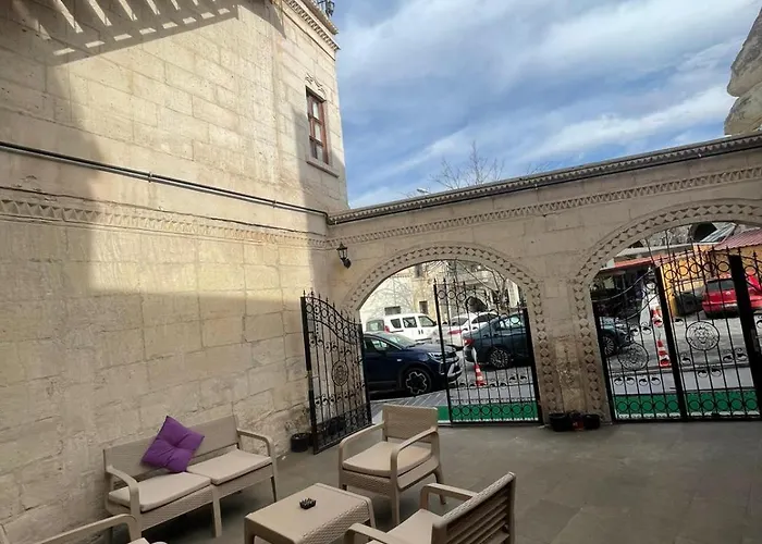 Mustafa Bey Konagi 2*